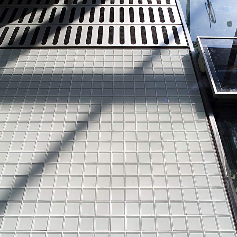 Glass Tile for Commercial Buildings